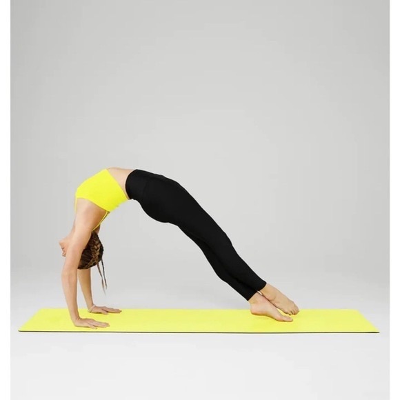 ALO Yoga Neon Green  lYellow - Picture 2 of 2